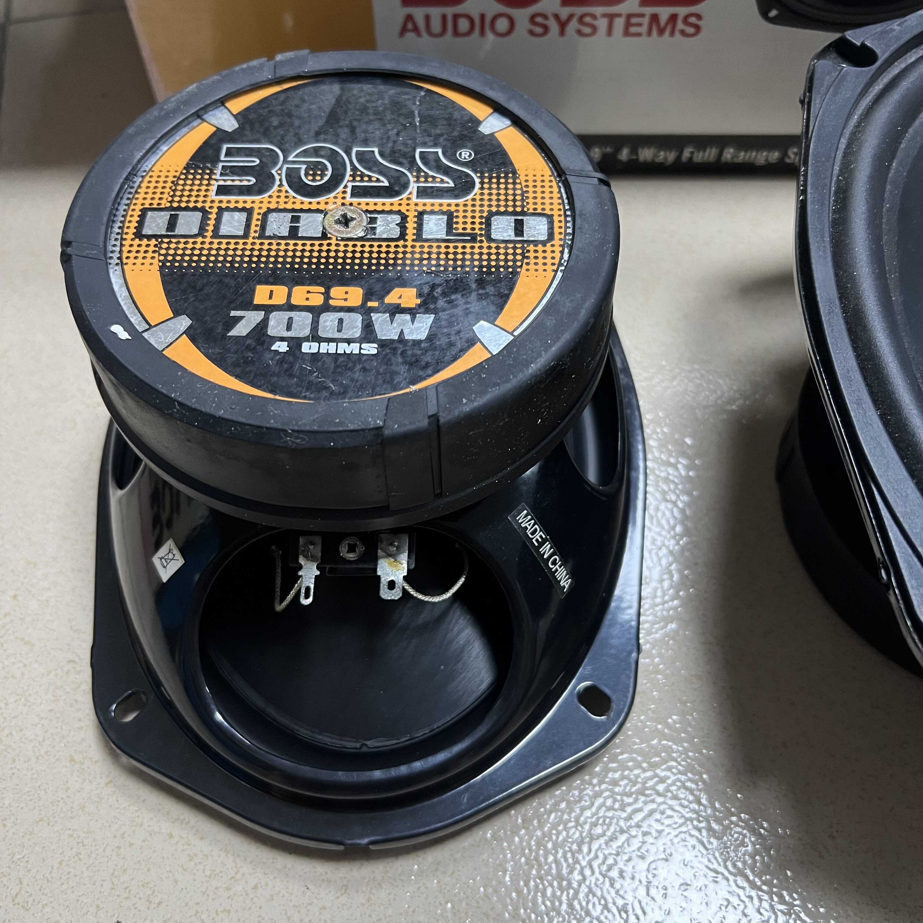 美国BOSS汽车音响喇叭6X9寸同轴全频车门扬声器后备箱6*9重低音