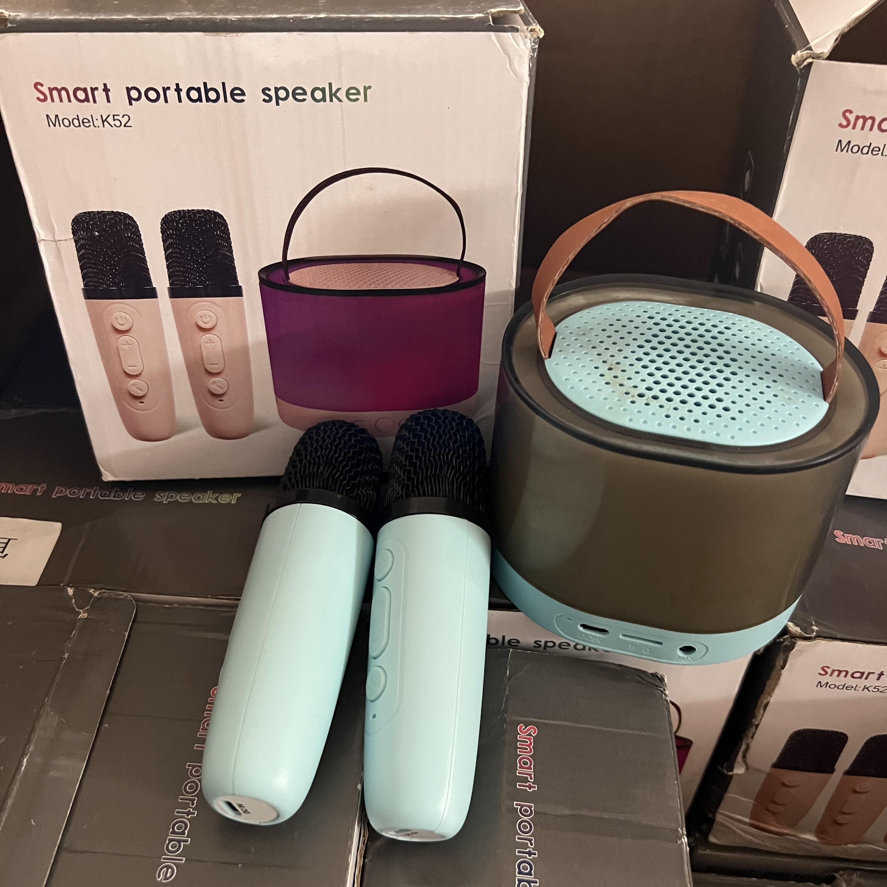 K歌蓝牙插卡音箱 双麦克风 清仓货不包好坏便宜出售