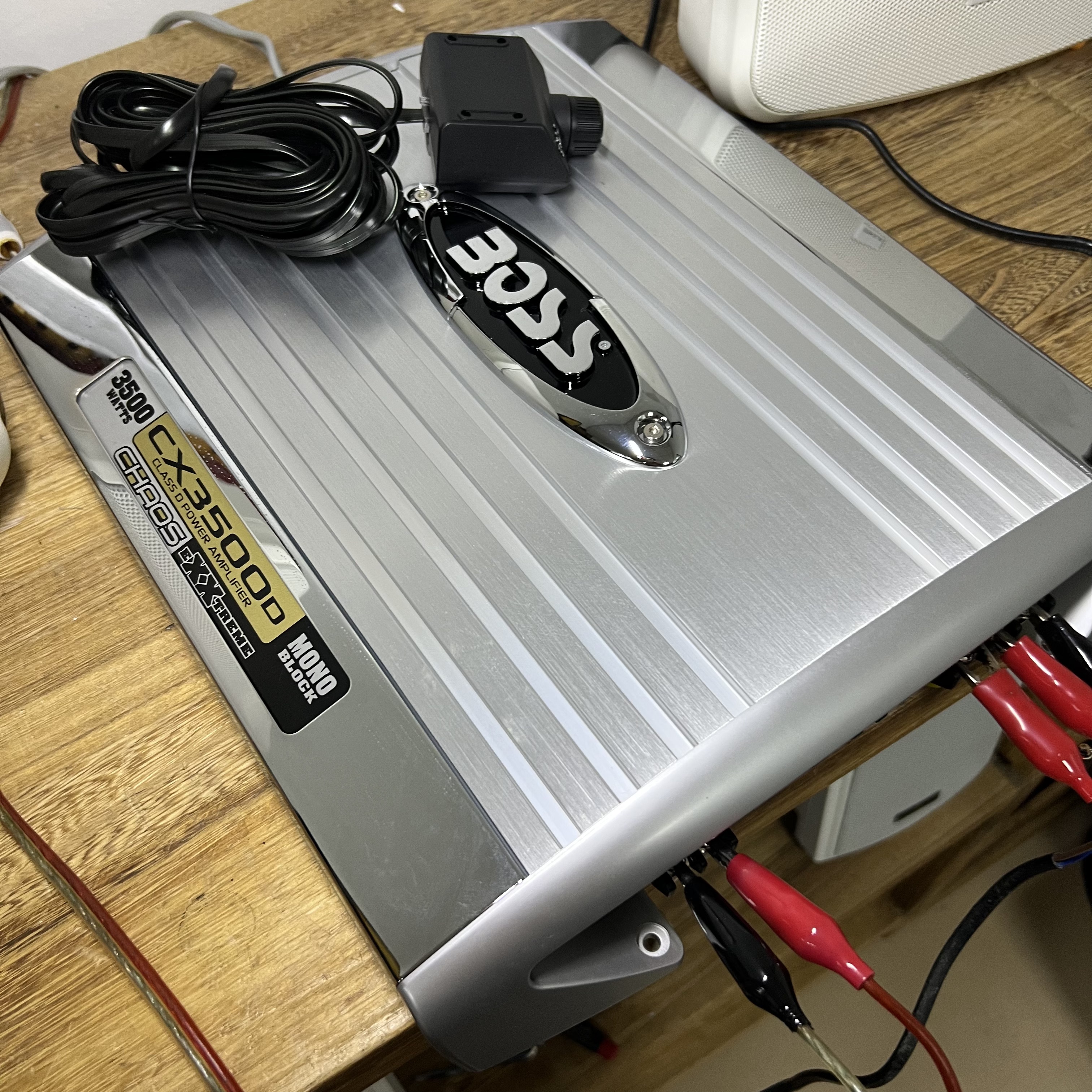新的美国BOSS品牌汽车功放汽车音响改装升级D类功放重低音3500W