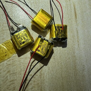DIY研究价TWS蓝牙耳机电池