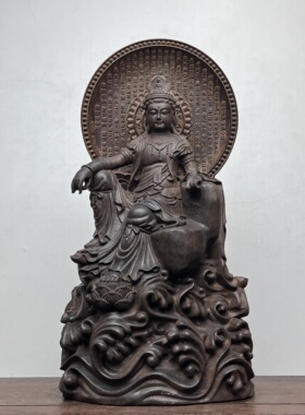沉香木雕踏莲自在观音佛像摆件