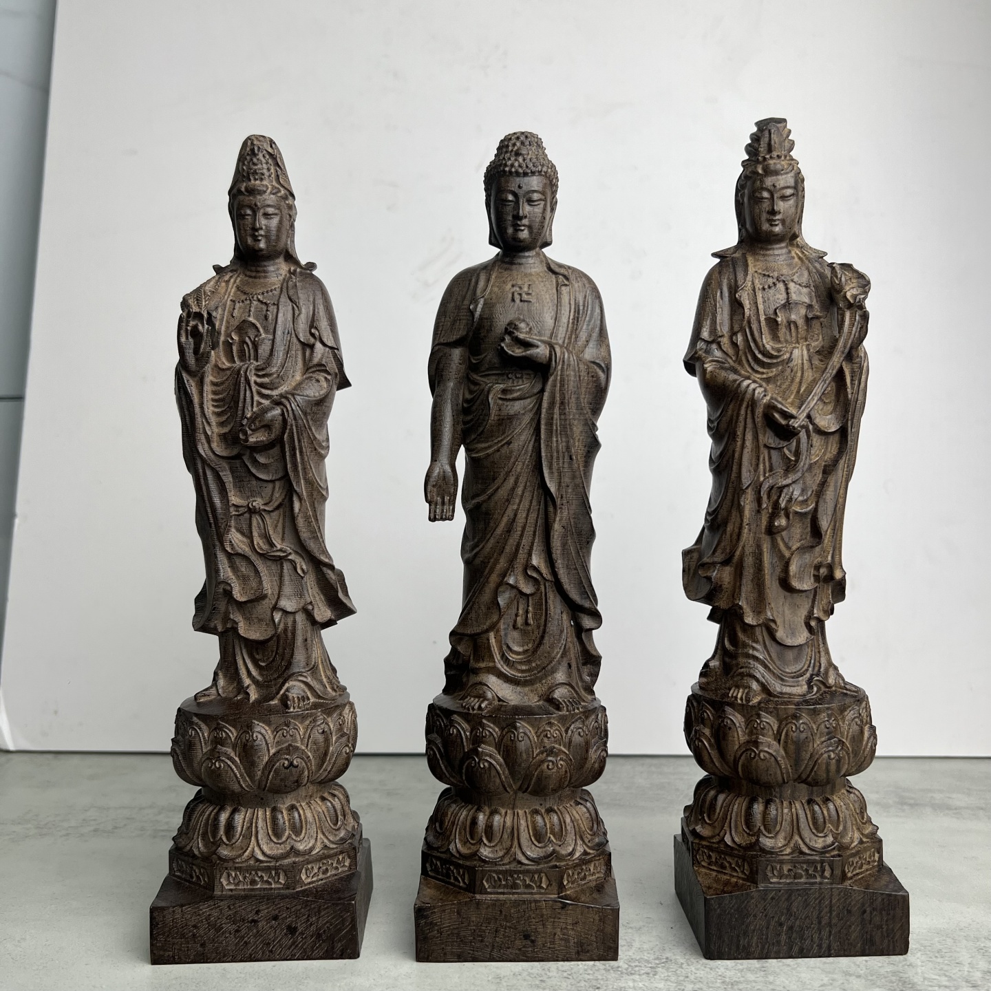 越南沉香木西方三圣阿弥陀佛观音大势至菩萨实木摆件家用供奉佛像