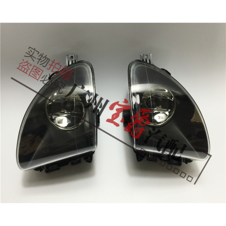 适用F18宝马5系F10前杠520防雾灯523雾灯525杠灯528射灯530 535