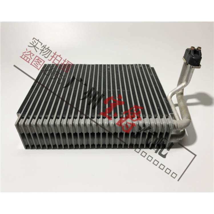 适用奔驰S级W220空调S280蒸发箱S320蒸发器S350蒸发器芯S500S600
