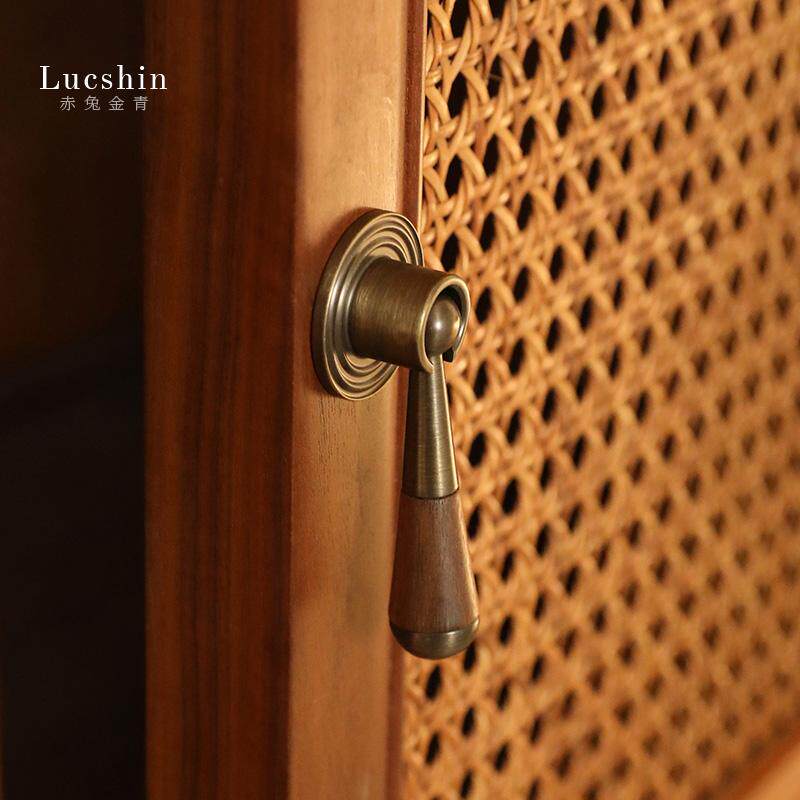 原创复古黄铜实木拉手轻奢衣柜抽屉门中古风拉手现代简约纯铜把手