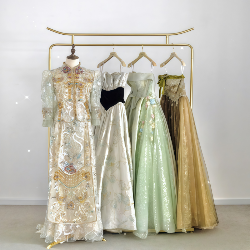 新中式秀禾服展示架带板婚纱架子