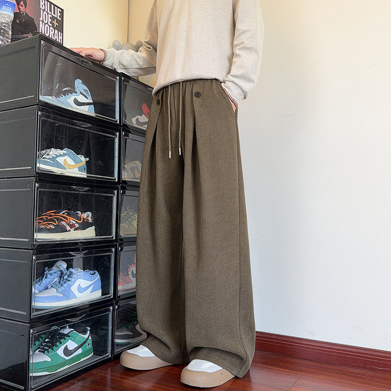 一格男装2026秋季新款龙鳞纹纽扣设计休闲裤男宽松大码学生长裤