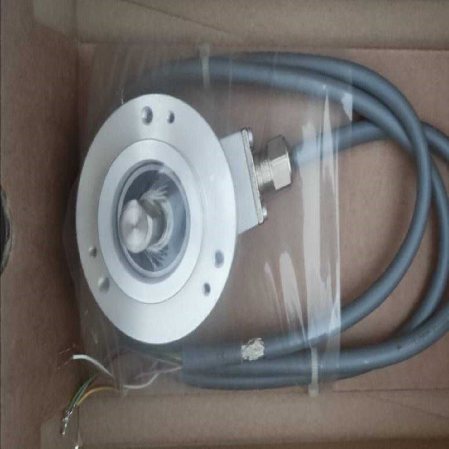 配件堡盟Baumer编码器EIL580-SC105RN00720A  议价议价