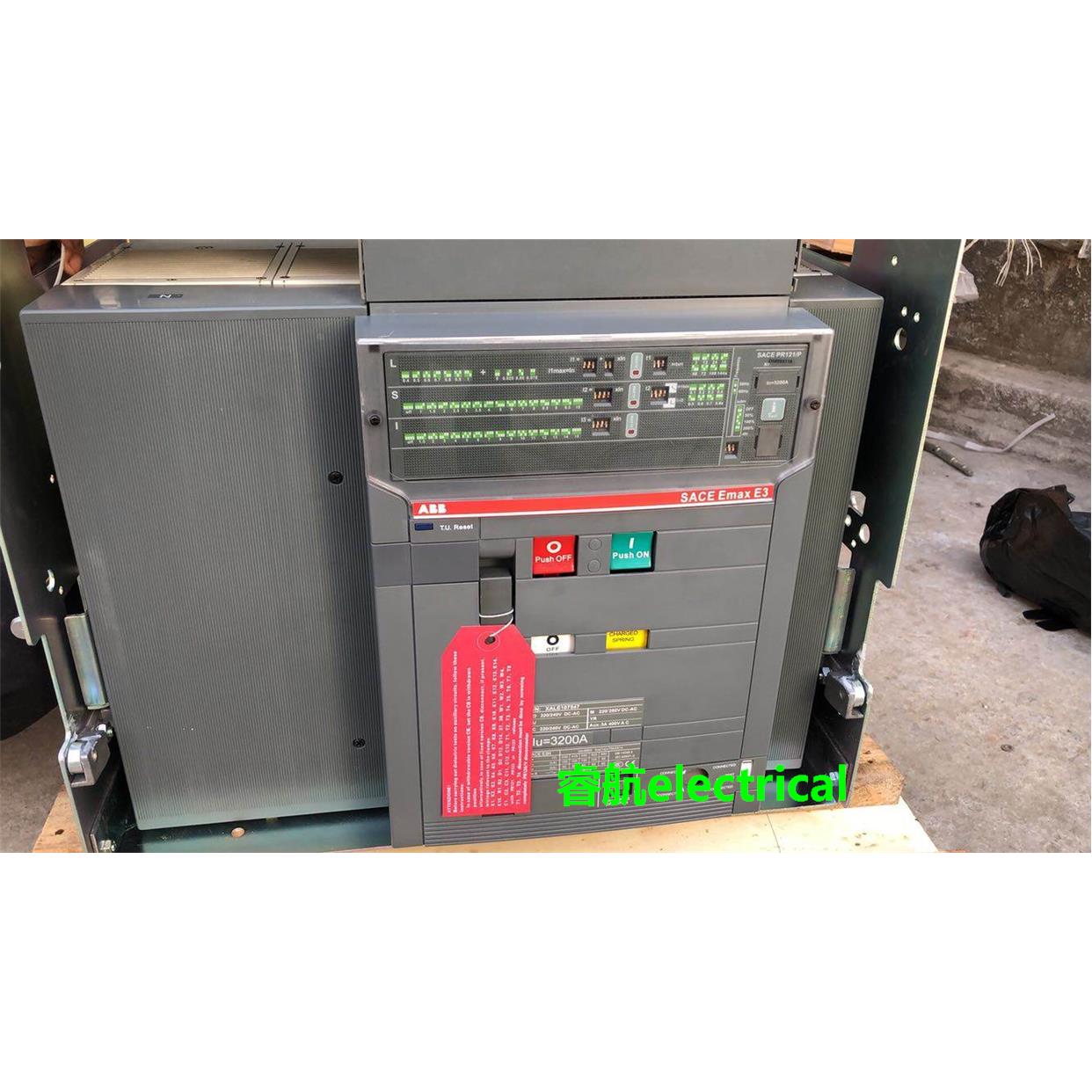 ABB.框架智能断路器E3H3200，R3200.PR122/P-LI,WHR,4P，议价$