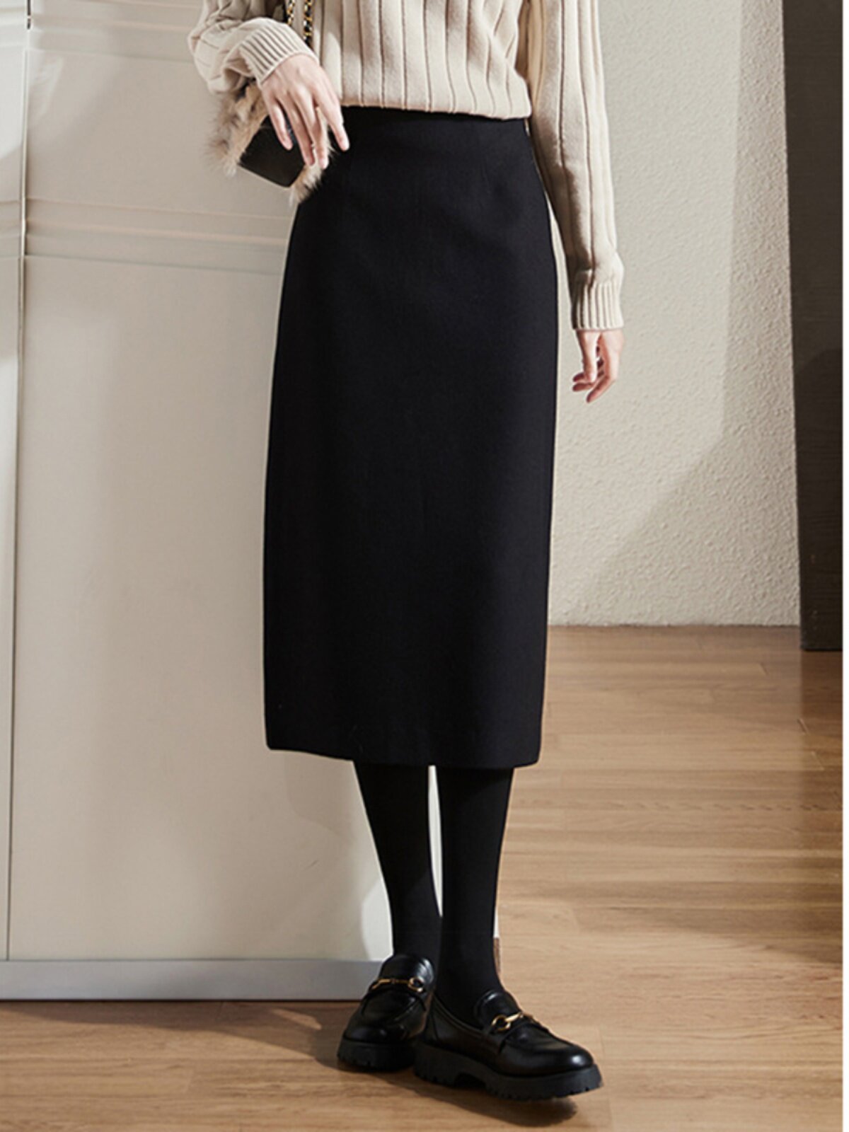 이론 테일러 클래식 올 매치 블랙 스커트 가을 겨울 신작 허리 슬릿 힙 스커트