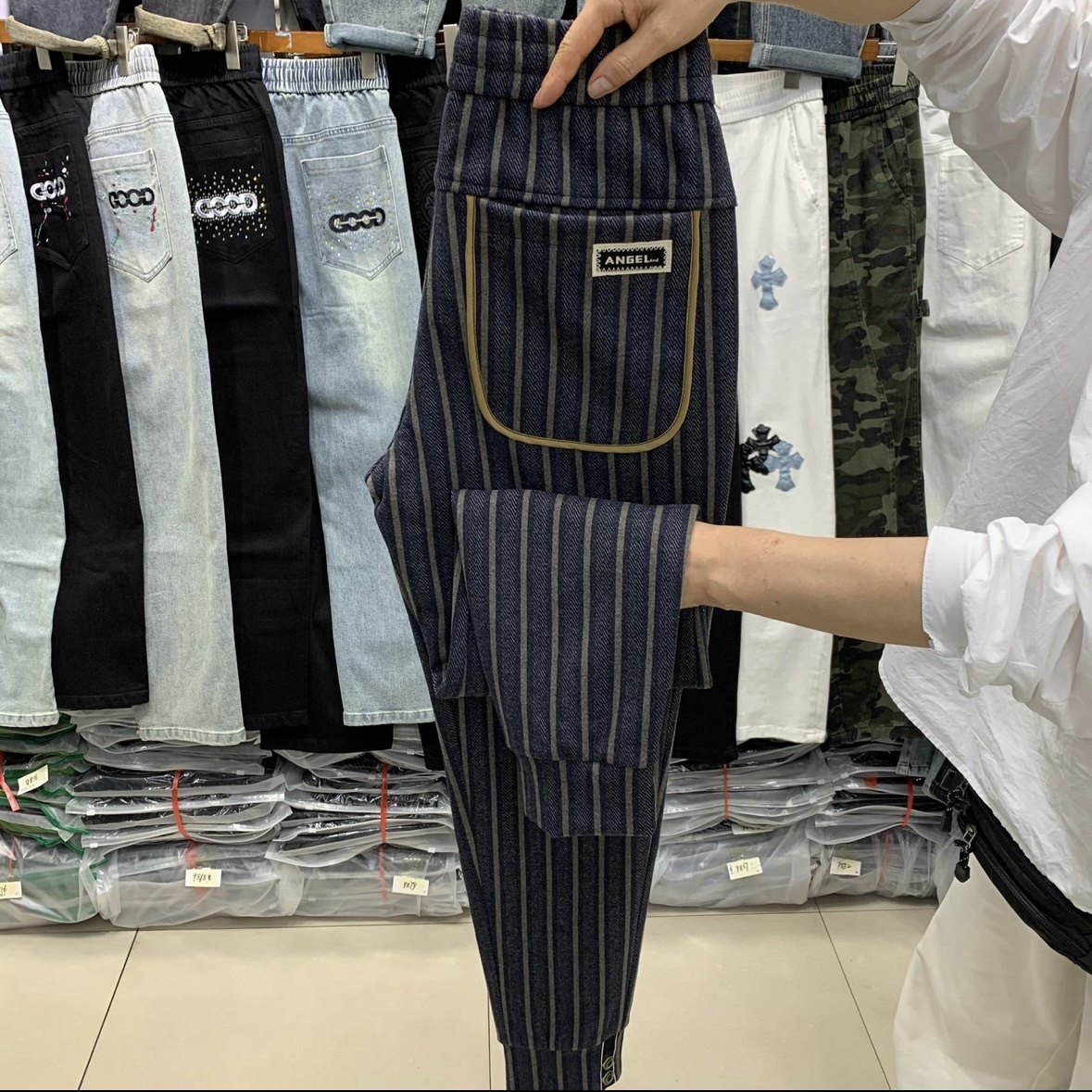 2025秋冬季新款时尚帅气男休闲毛呢条纹束脚裤百搭显瘦哈伦裤长裤,男装,休闲裤,淘宝优惠券,粉丝福利购,淘宝优惠卷