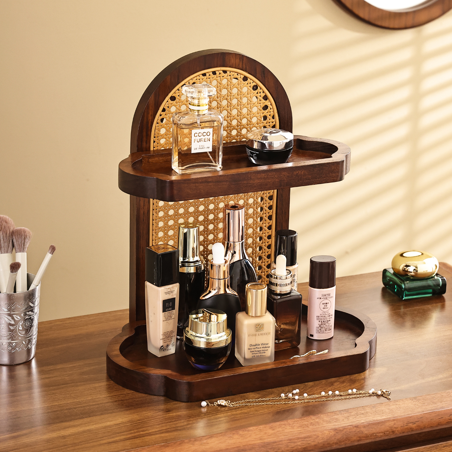 化妆品收纳架桌面香水口红收纳盒