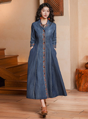 2025年春季新款修身显瘦复古开衫重工刺绣牛仔中长款连衣裙A82736