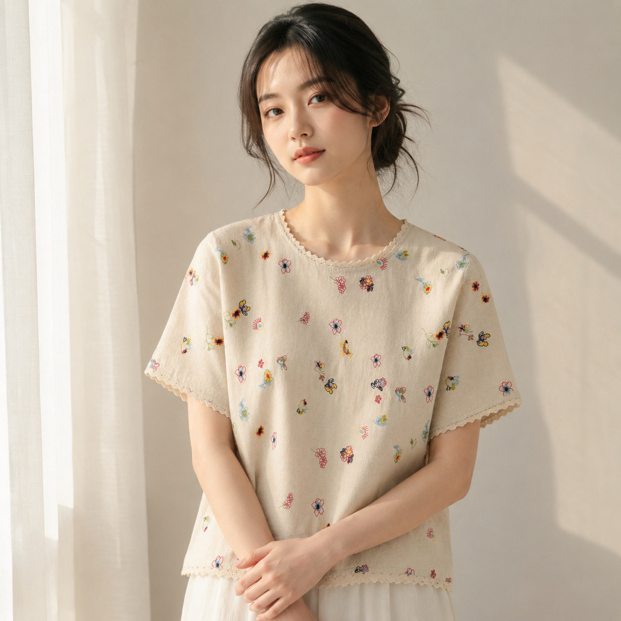 文艺田园风碎花短袖衬衫女大码宽松白色花边圆领内搭2026夏季新款