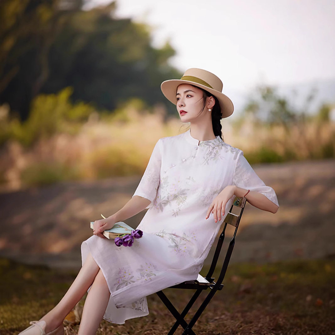 滔语苎麻连衣裙女新款洋气五分袖立领盘扣印花改良旗袍裙中长裙女