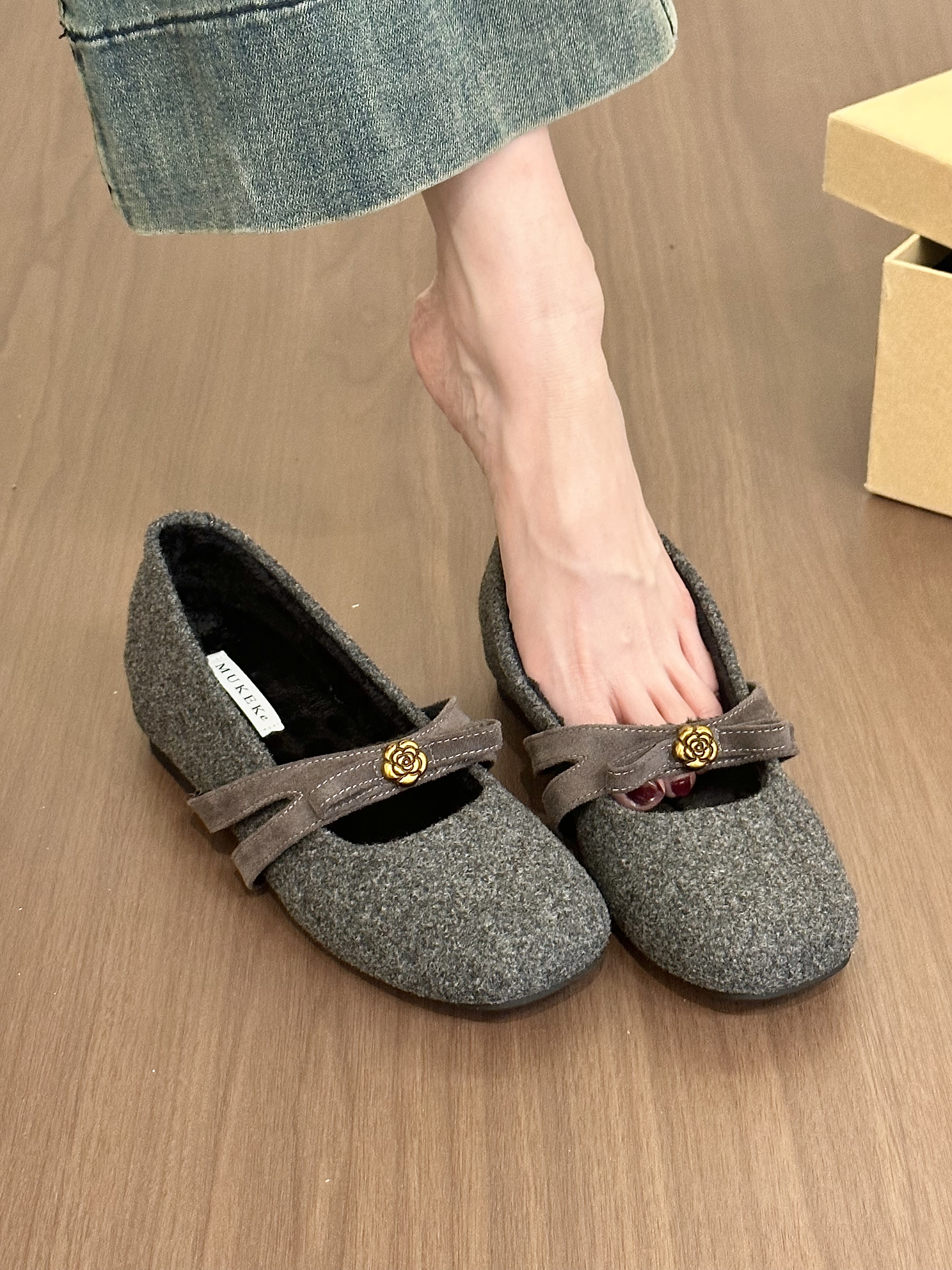 titing高智山茶花！复古毛呢金属扣玛丽珍鞋女秋加绒内增高单鞋