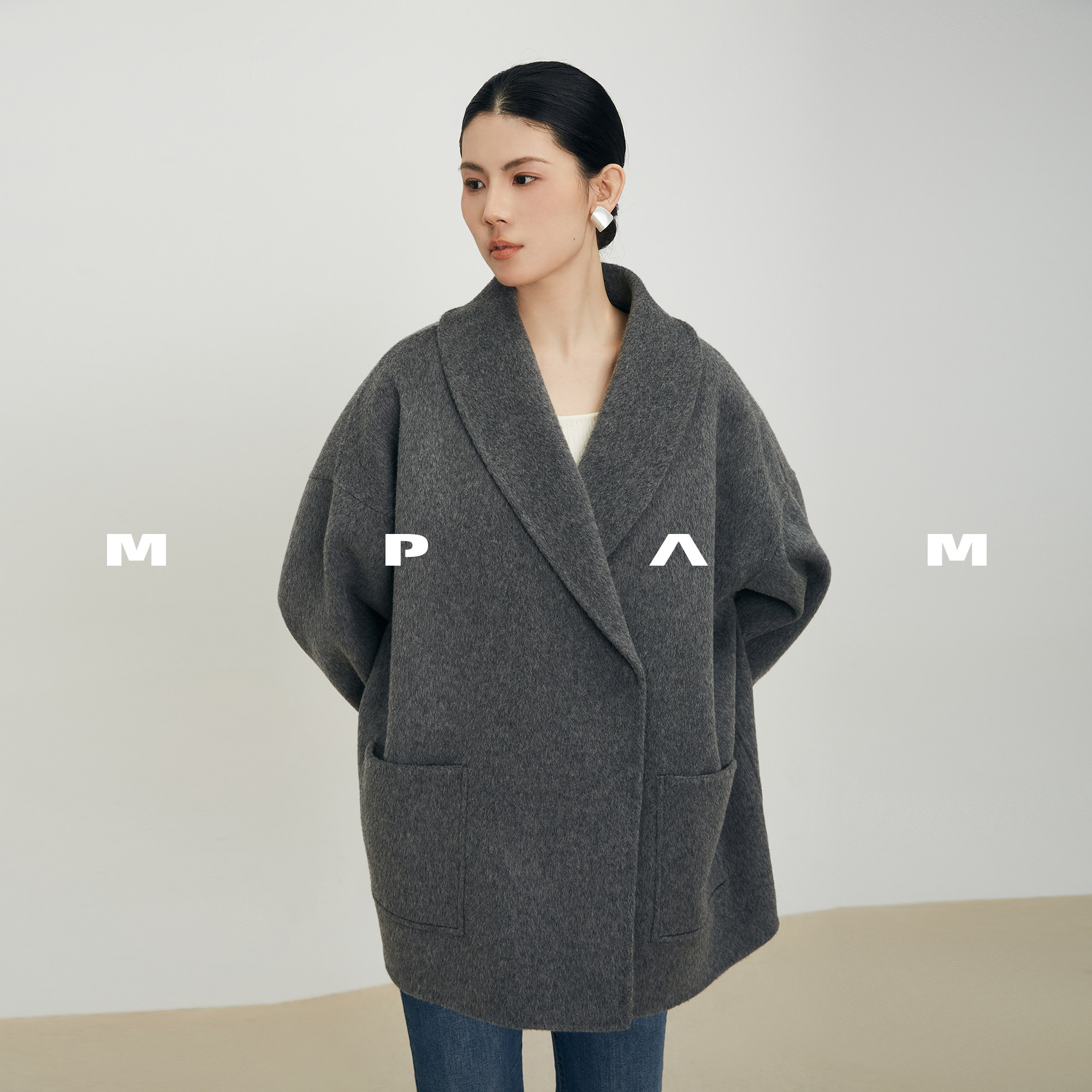 【MPAM】高支2026年秋冬新款山羊绒宽松翻领大衣女950店