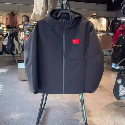 安踏三合一两件套男2025冬新款连帽梭织羽绒服夹克外套152547630