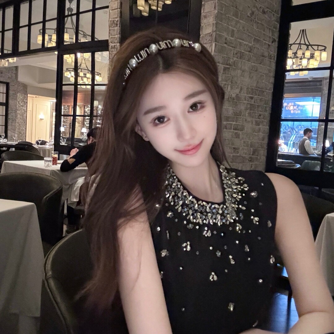 重工miu钉钻修身镶钻高级连衣裙无袖通勤气质背心裙小黑裙女