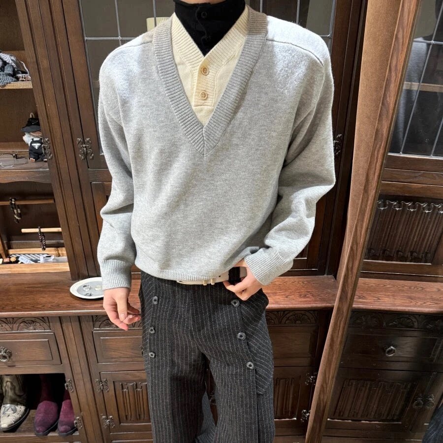 老钱风复古撞色假两件V领毛衣男士秋季宽松休闲百搭套头针织衫潮