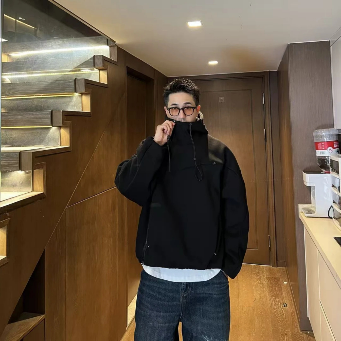 拉链口袋个性设计感连帽卫衣外套