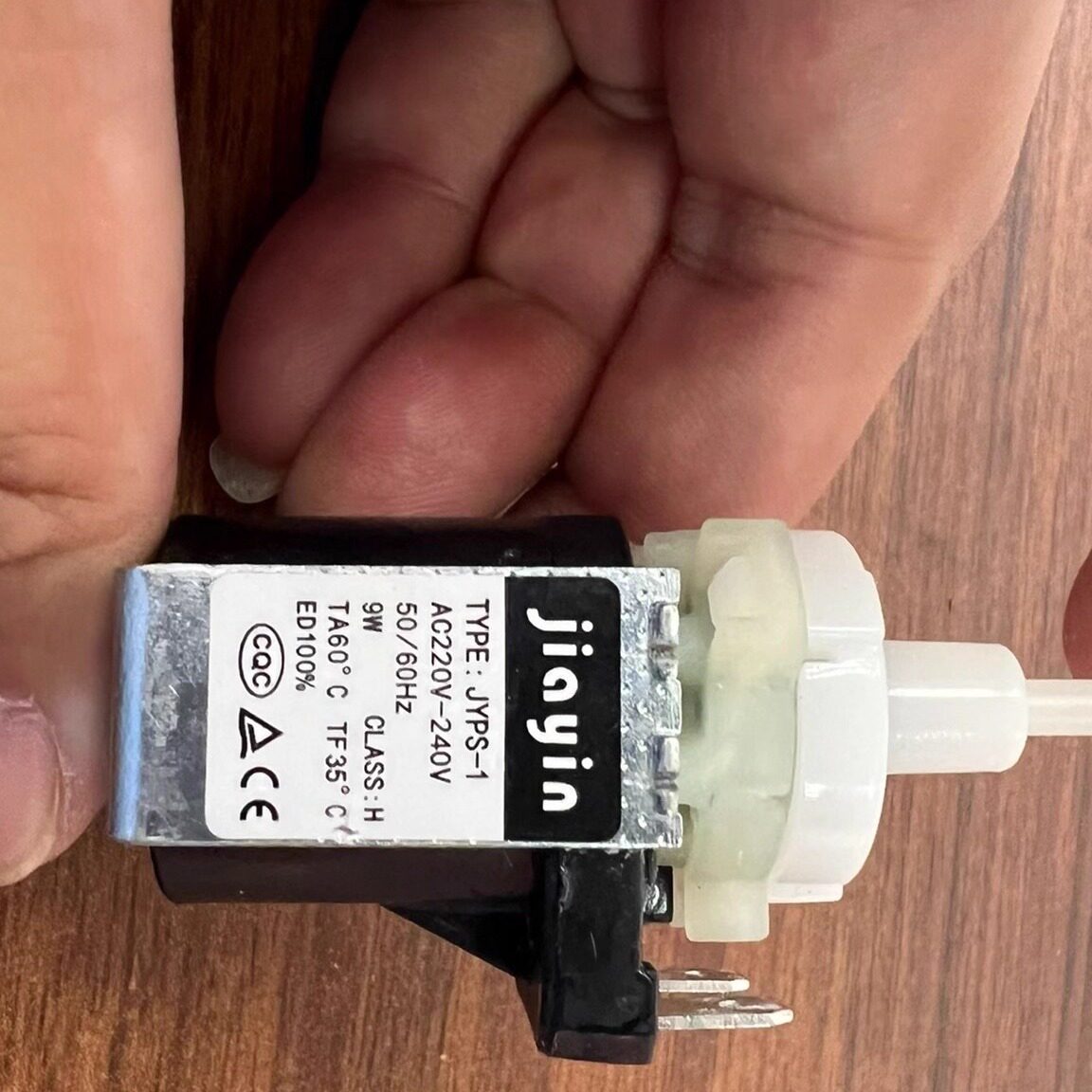 荣事达挂烫机电磁泵220v9W电磁水泵熨斗柱塞泵管线机泵南极人水泵
