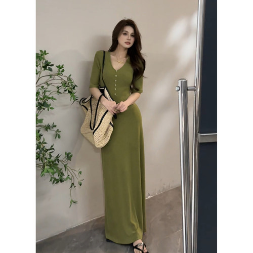 大婷婷 度假休闲收腰显瘦中袖春夏新款修身气质长裙连衣裙DT1907