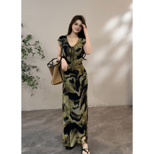 时尚 收腰春夏新款 连衣裙DT1903 复古水墨晕染印花V领短袖 大婷婷