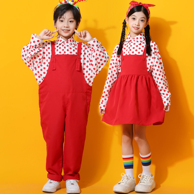 男生运动会服装港风表演服小学生啦啦队演出服儿童可爱红色背带裤