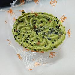 广西特产荔浦芋米饼夹心酥饼硬饼独立包装紫薯味传统糕点艾叶咸味