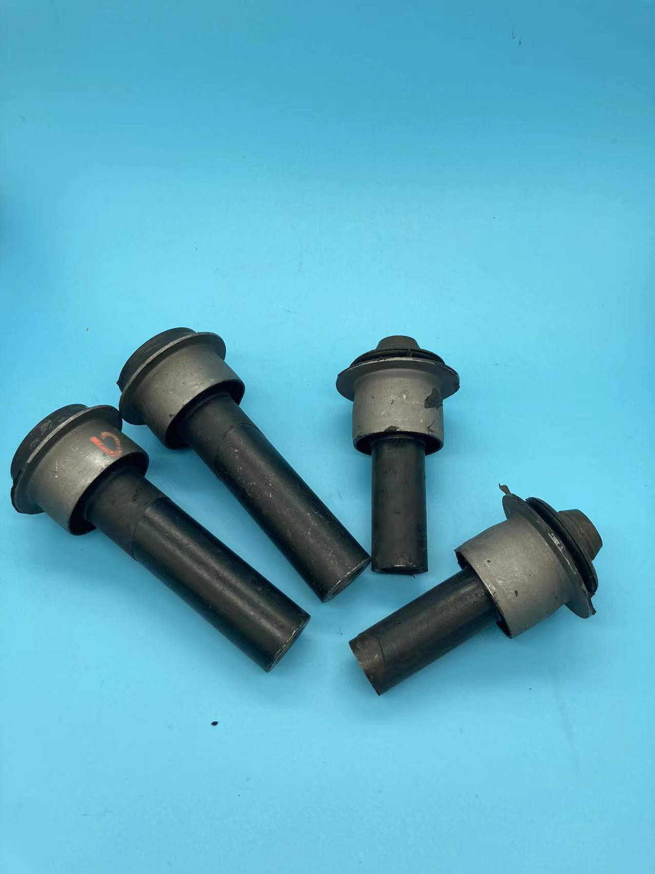 适用逍客奇骏启辰前桥衬套胶套