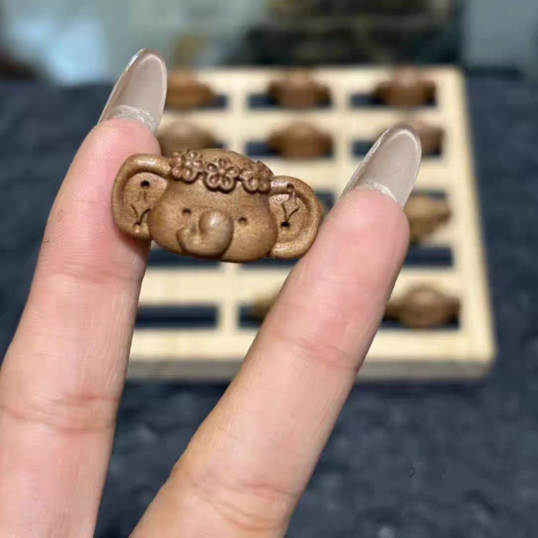 新款老桃木雕刻花环象神上下孔文玩手串手链配饰隔珠手持diy配饰