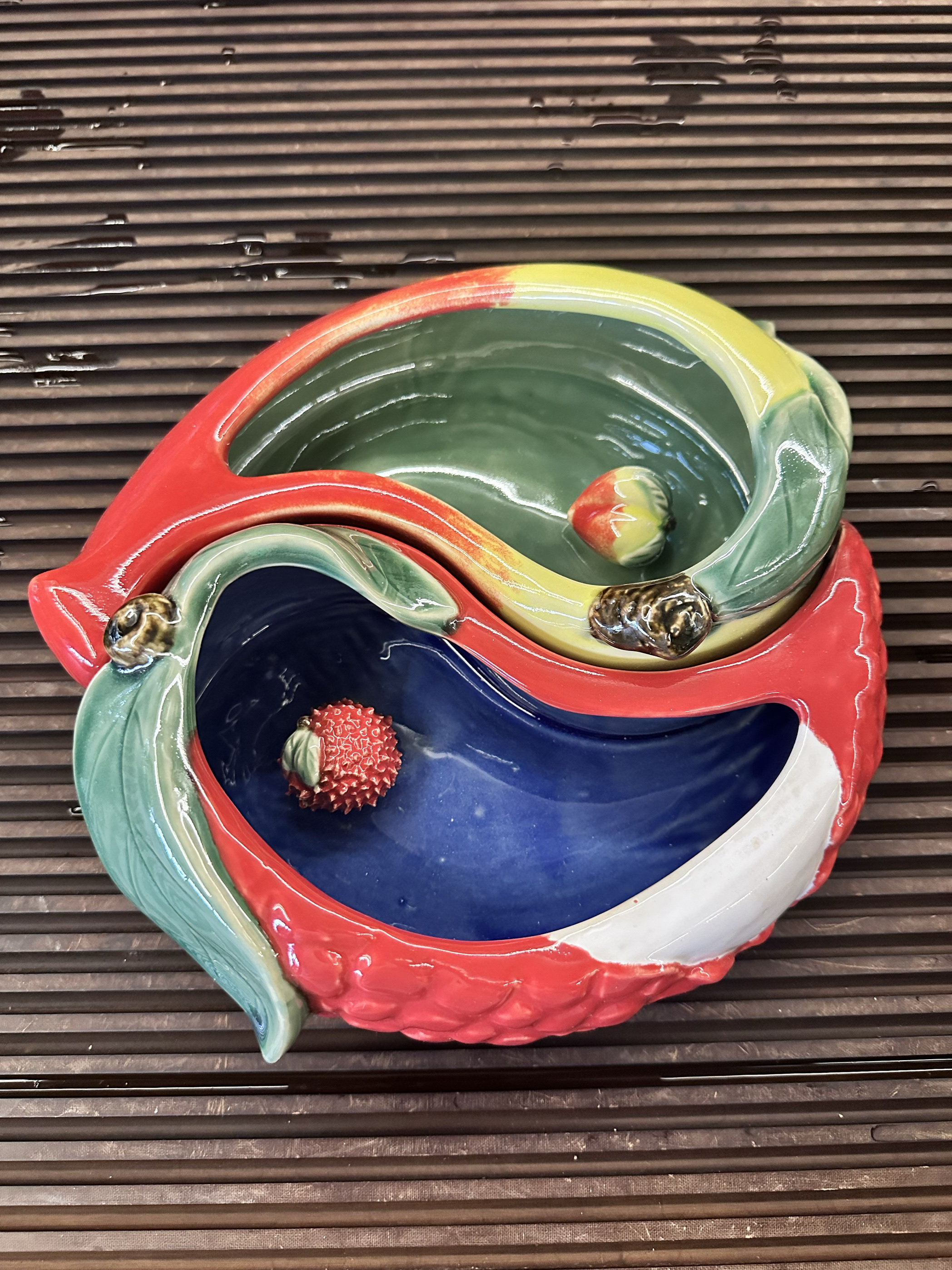 石湾美术陶瓷厂寿桃造型果盘