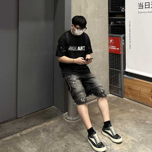 水洗做旧手绘字母印花短袖男
