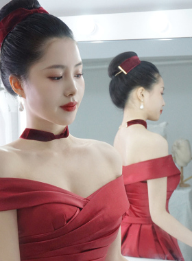 法式风项链耳环敬酒服丝绒蝴蝶结