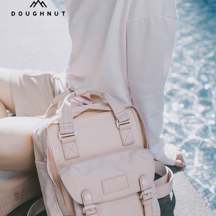 Doughnut甜甜圈双肩包大容量女学生书包电脑旅行背包【明星同款】