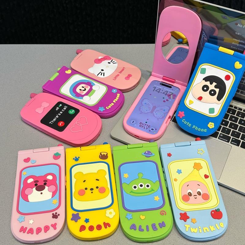 卡通小可爱巴斯光年猫眯小新大哥大适用iPhone17Promax翻盖手机壳硅胶立体电话机造型苹果16Pro防摔保护套13