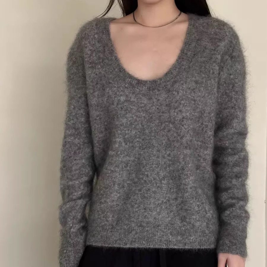 MACQNF89210MQ高端大气马海绒U领套头宽松针织衫长袖毛衣女