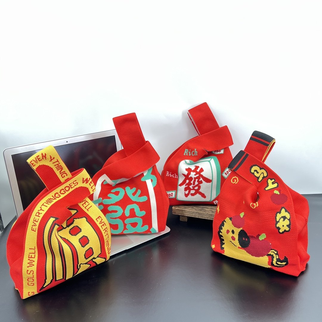 节日伴手礼针织包可爱卡通背心包新年礼品托特包手拎包,箱包皮具/热销女包/男包,托特包,淘宝优惠券,粉丝福利购,淘宝优惠卷