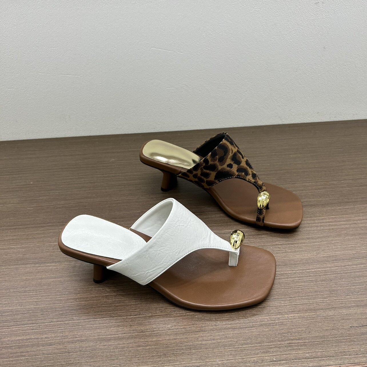 欧洲站女鞋5厘米真皮休闲高跟鞋套趾半拖粗跟脚蹬踩拖凉鞋一字拖