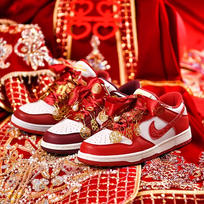 红色aj结婚鞋dunk订婚婚礼平底鞋秀禾新娘鞋新中式平板男女板鞋AJ