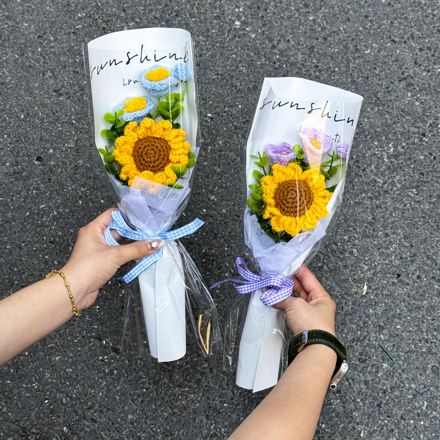 成品针织单支向日葵铃兰毛线仿真花束送员工女生伴手礼创意礼品