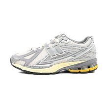 New Balance NB新款百搭时尚男女鞋复古运动鞋MT580OG2 M1906RRD