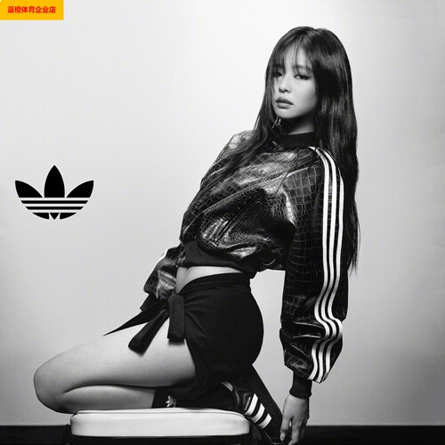 阿迪达斯Jennie同款三叶草外套女装2026新款运动服户外休闲KE5035