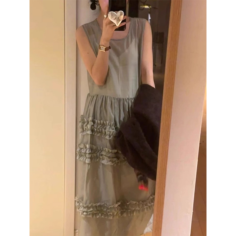 层次感拼接木耳边无袖背心连衣裙
