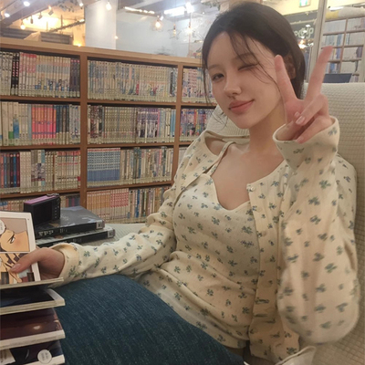 小清新碎花吊带背心针织开衫套装