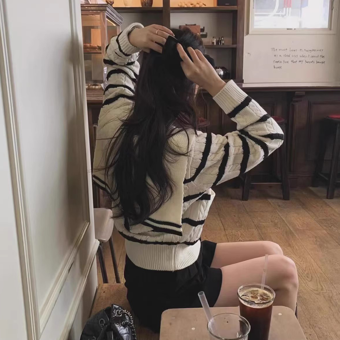 学院风海军领撞色竖条纹针织外套