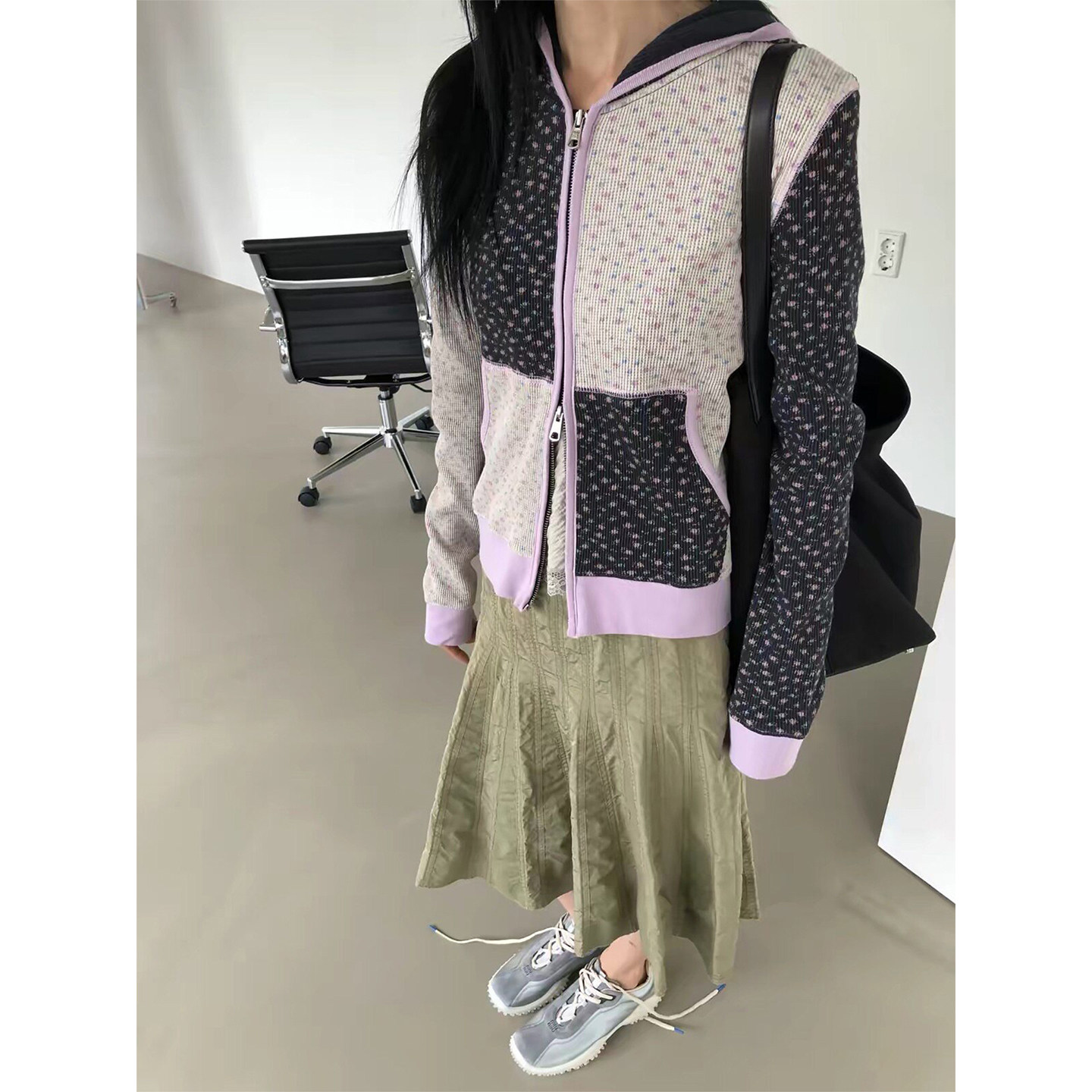 良良家韩系华夫格碎花连帽开衫女秋季新款设计感拼色拉链卫衣外套