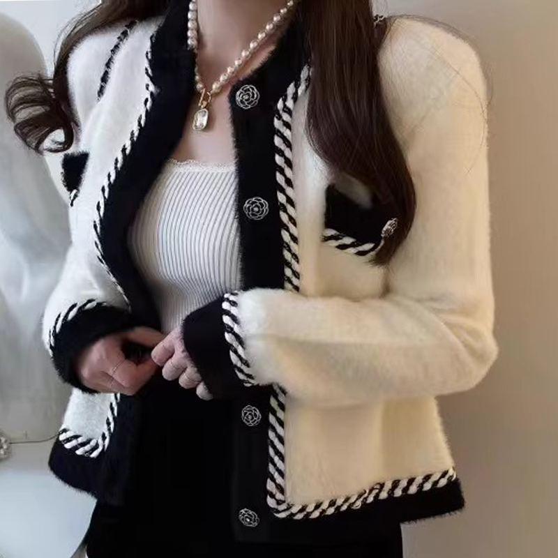 别致纽扣撞色宽松百搭长袖外套