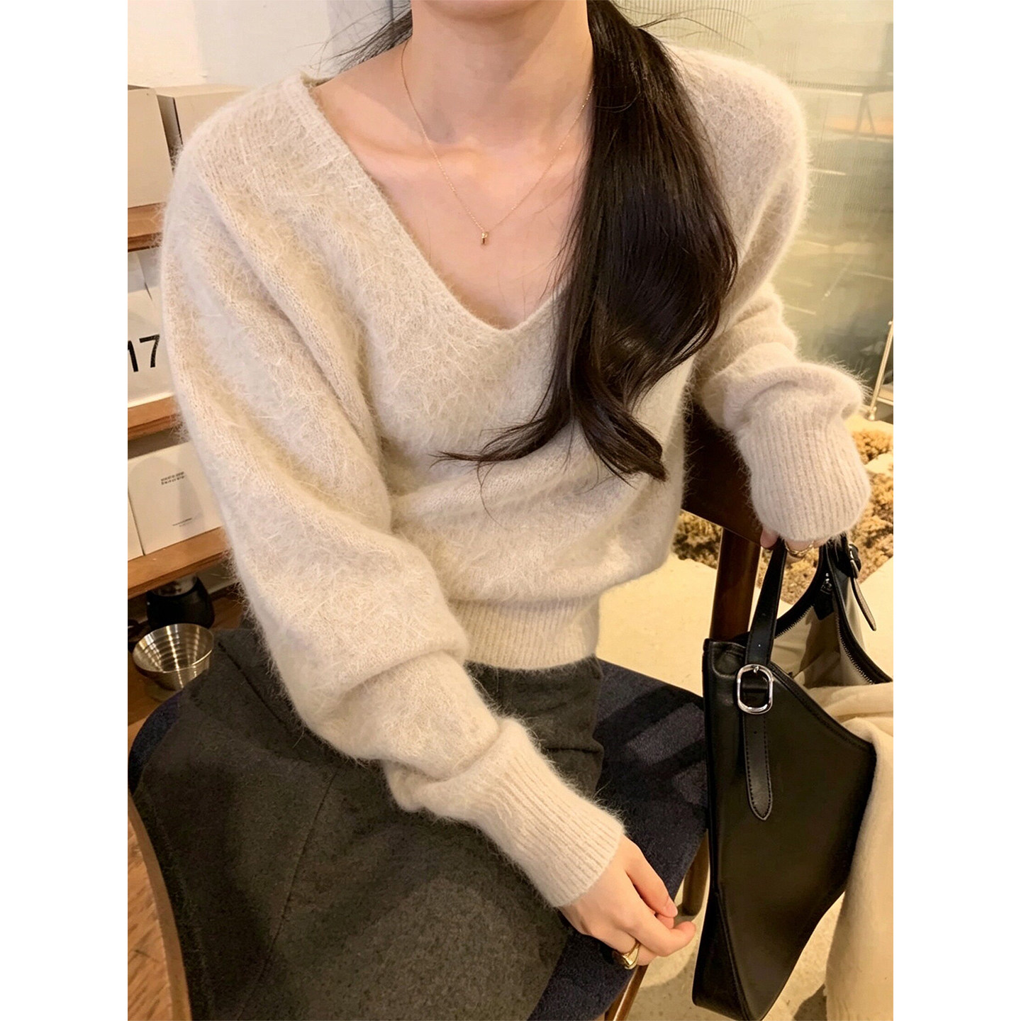 良良家慵懒风奶fufu毛绒保暖毛衣女秋冬新款高级感软糯针织衫上衣